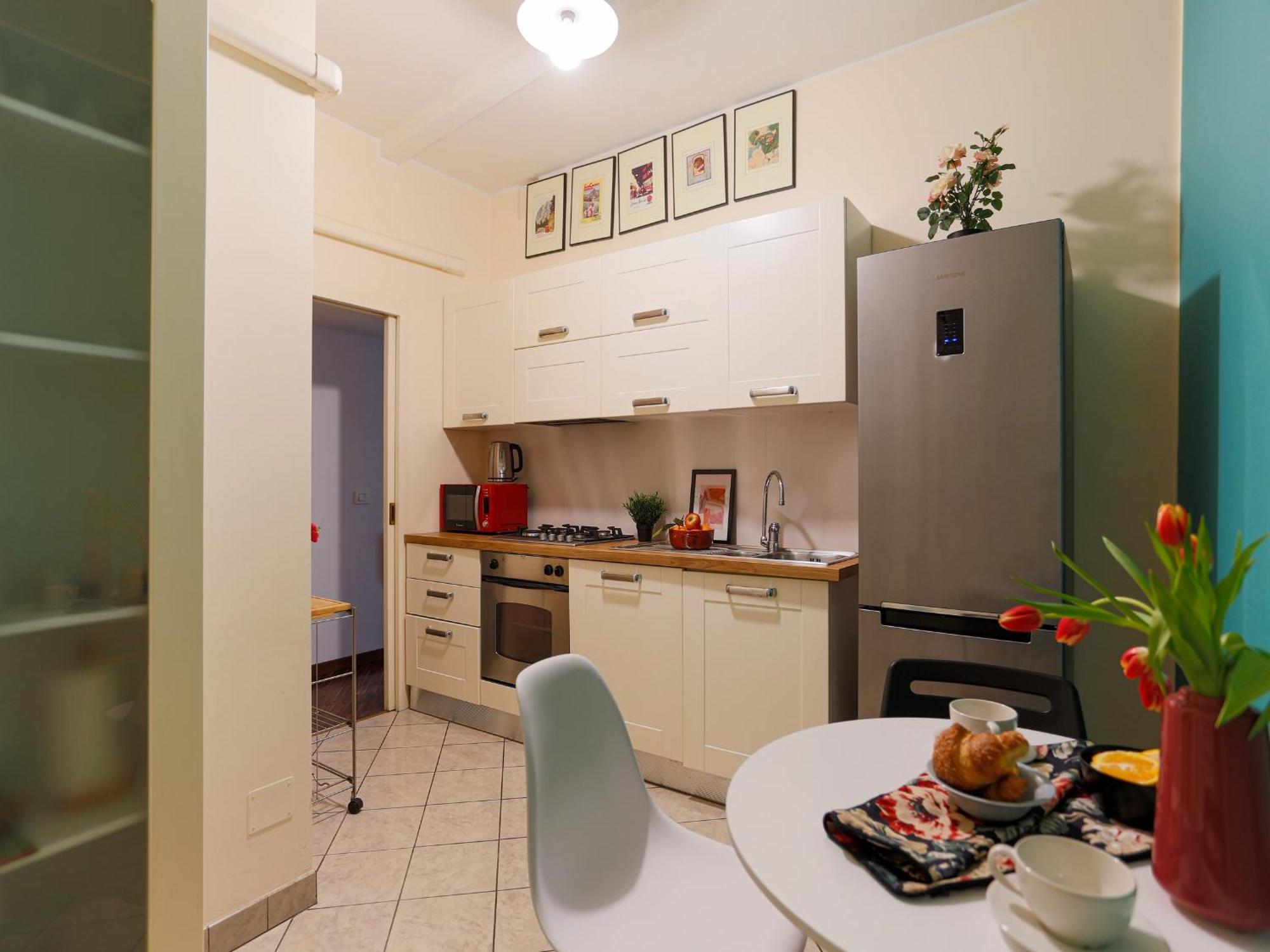 The Best Rent - Spacious One-Bedroom Apartment Near The Columns Of San Lorenzo Milano Eksteriør billede